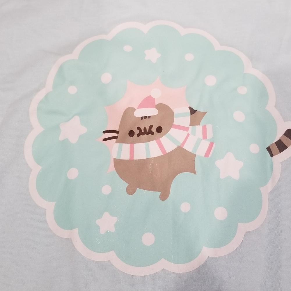 Pusheen Box Winter 2021 Exclusive Long Sleeve Tee Shirt Pastel - Picture 4 of 6